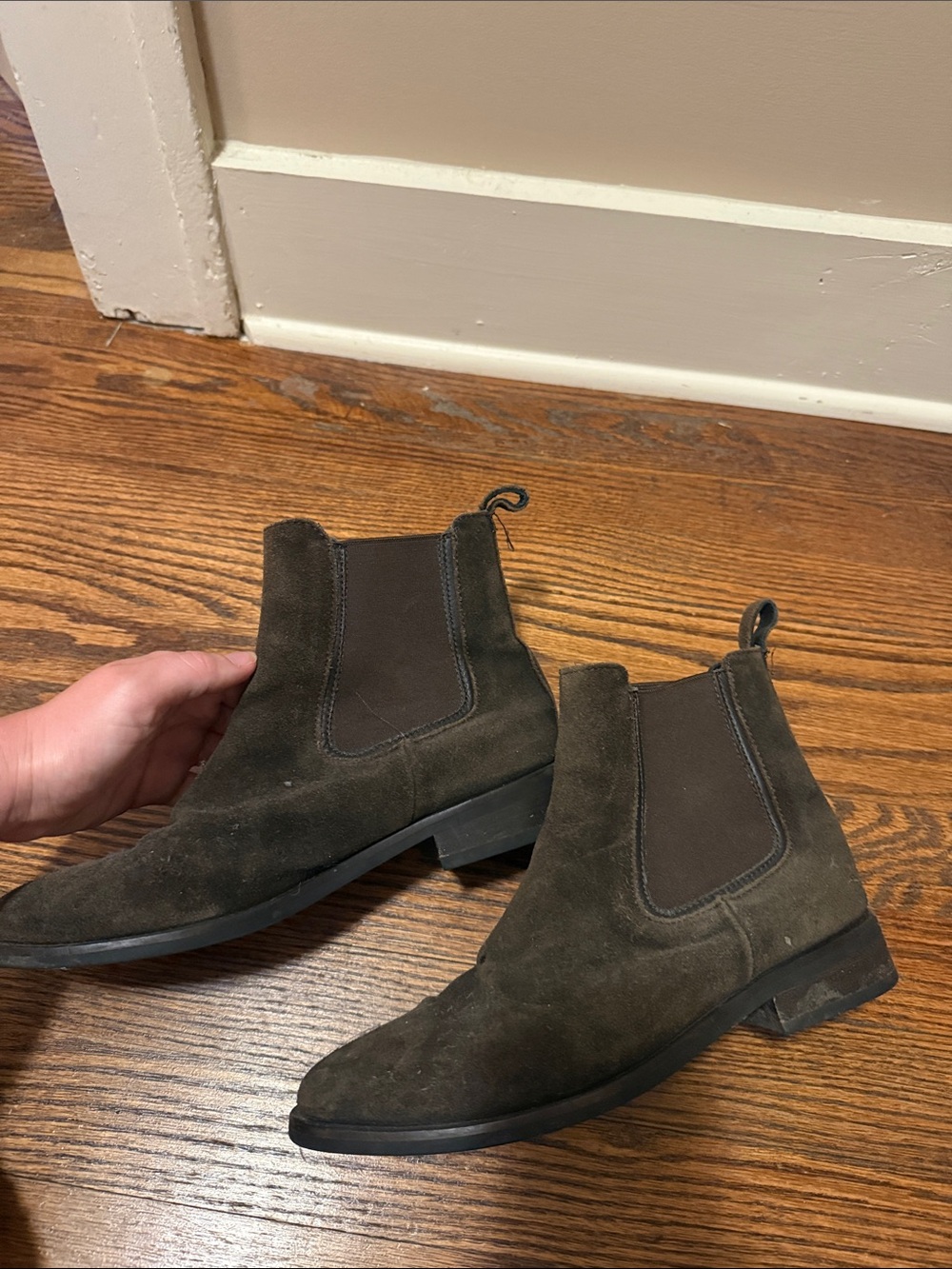 Women’s Thursday boot co Suede Chelsea Boots